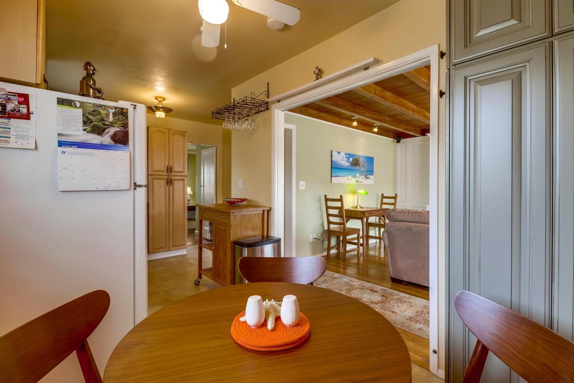 Holiday home Ob Smiths By The *