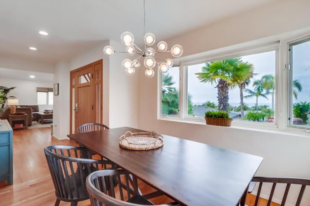Ocean & Bay Views Pool & Hot Tub Rooftop Patio * San Diego