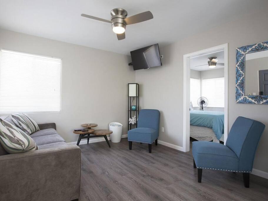 Holiday home Ocean Front, Steps Mission Beach, Bay, Remodeled, Mission Jamaica Flat