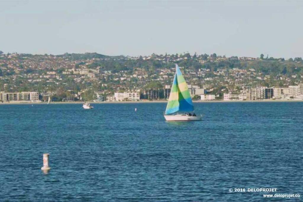 Ocean Front, Steps Mission Beach, Bay, Remodeled, Mission Jamaica Flat