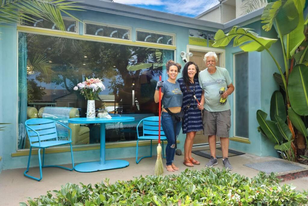 Ocean Front, Steps Mission Beach, Bay, Remodeled, Mission Jamaica Flat Holiday home