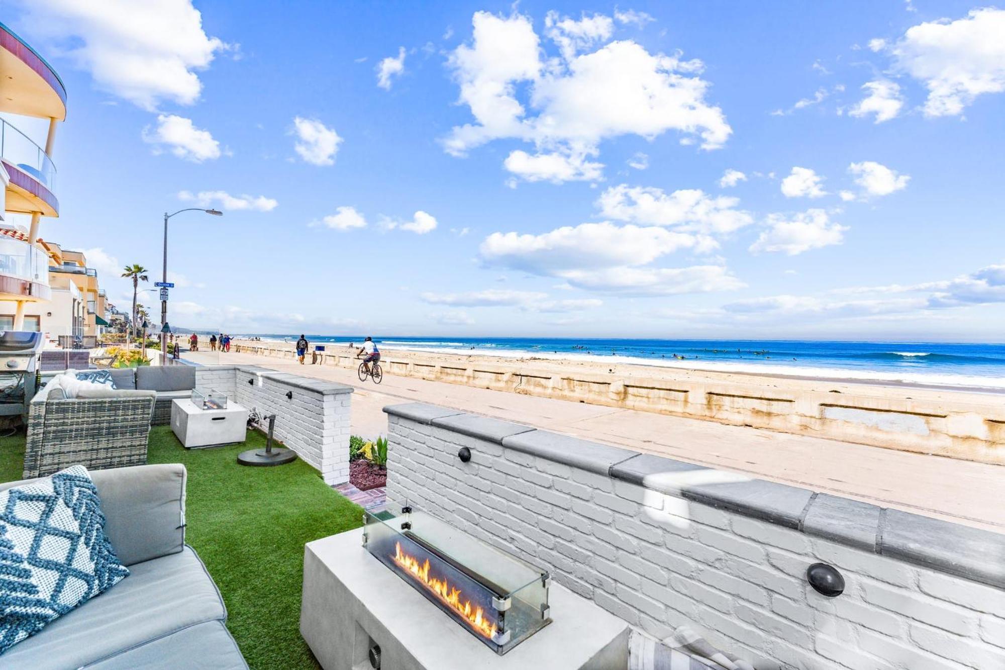 Entire Ground Beachfront Luxury Unit With Patio * San Diego