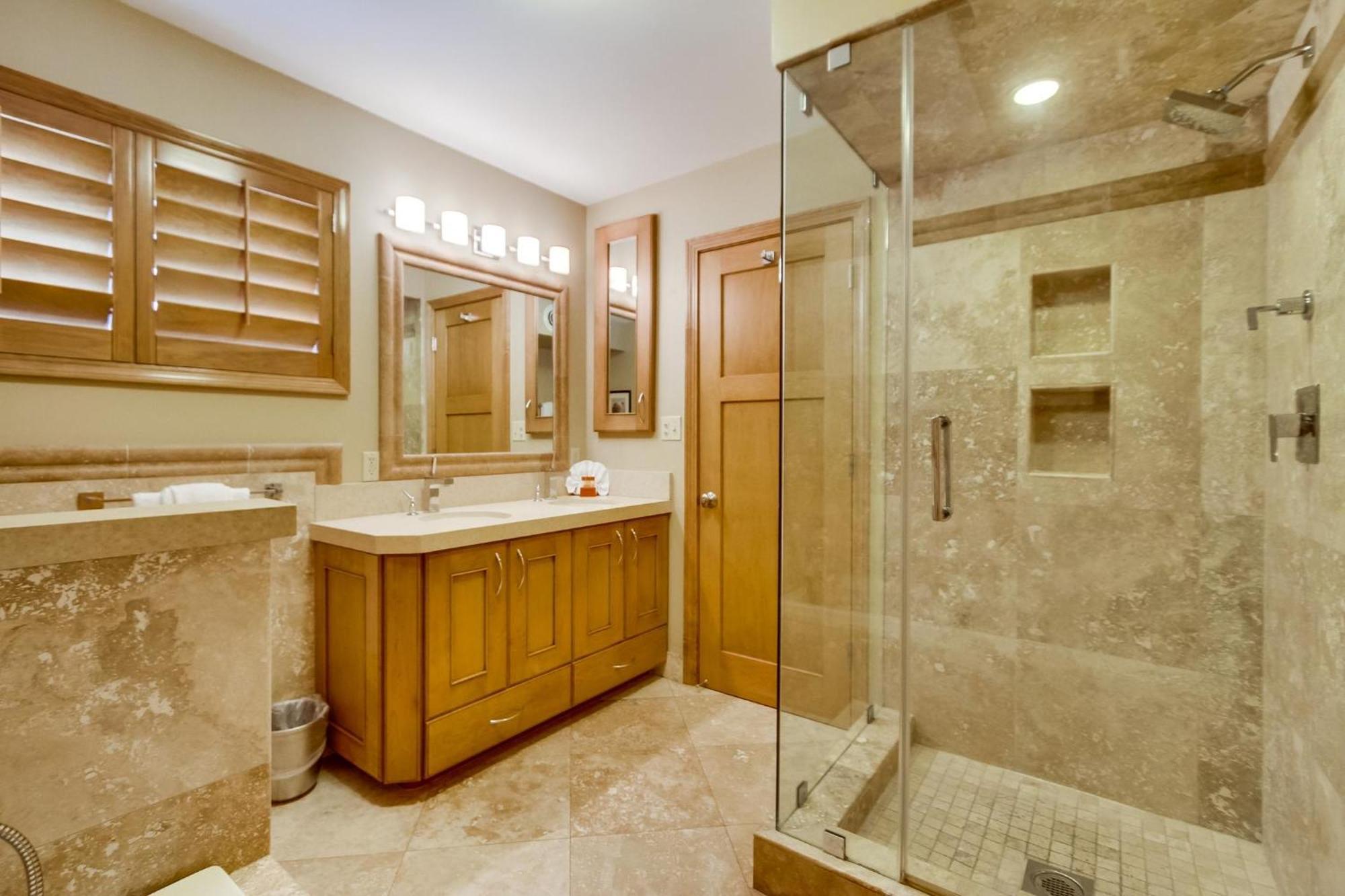 B5172 On The Bay - 7 Bedroom Holiday home San Diego