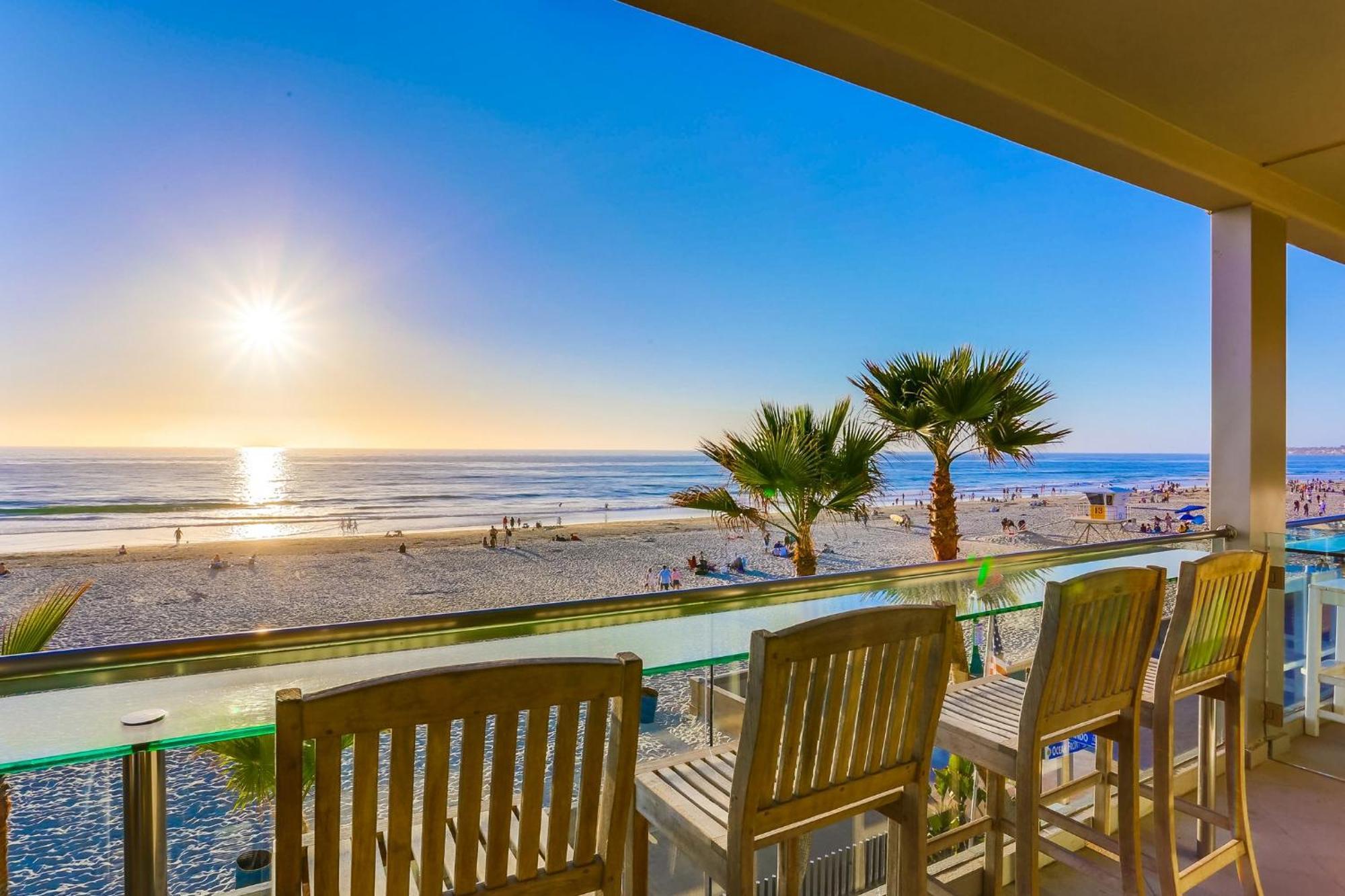 B5394 South 5 * San Diego