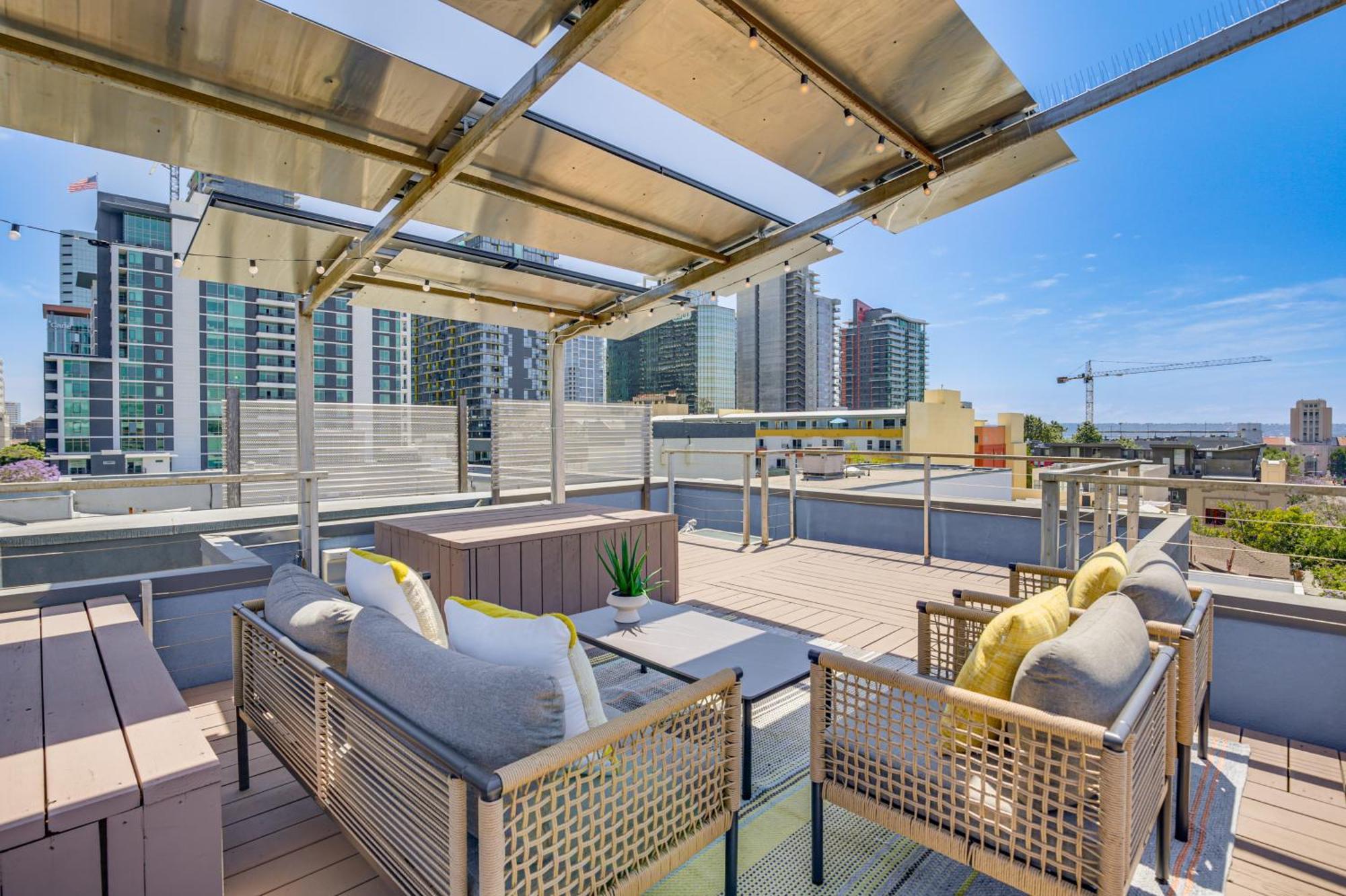 Bright Retreat With Patio In Little Italy! Holiday home San Diego
