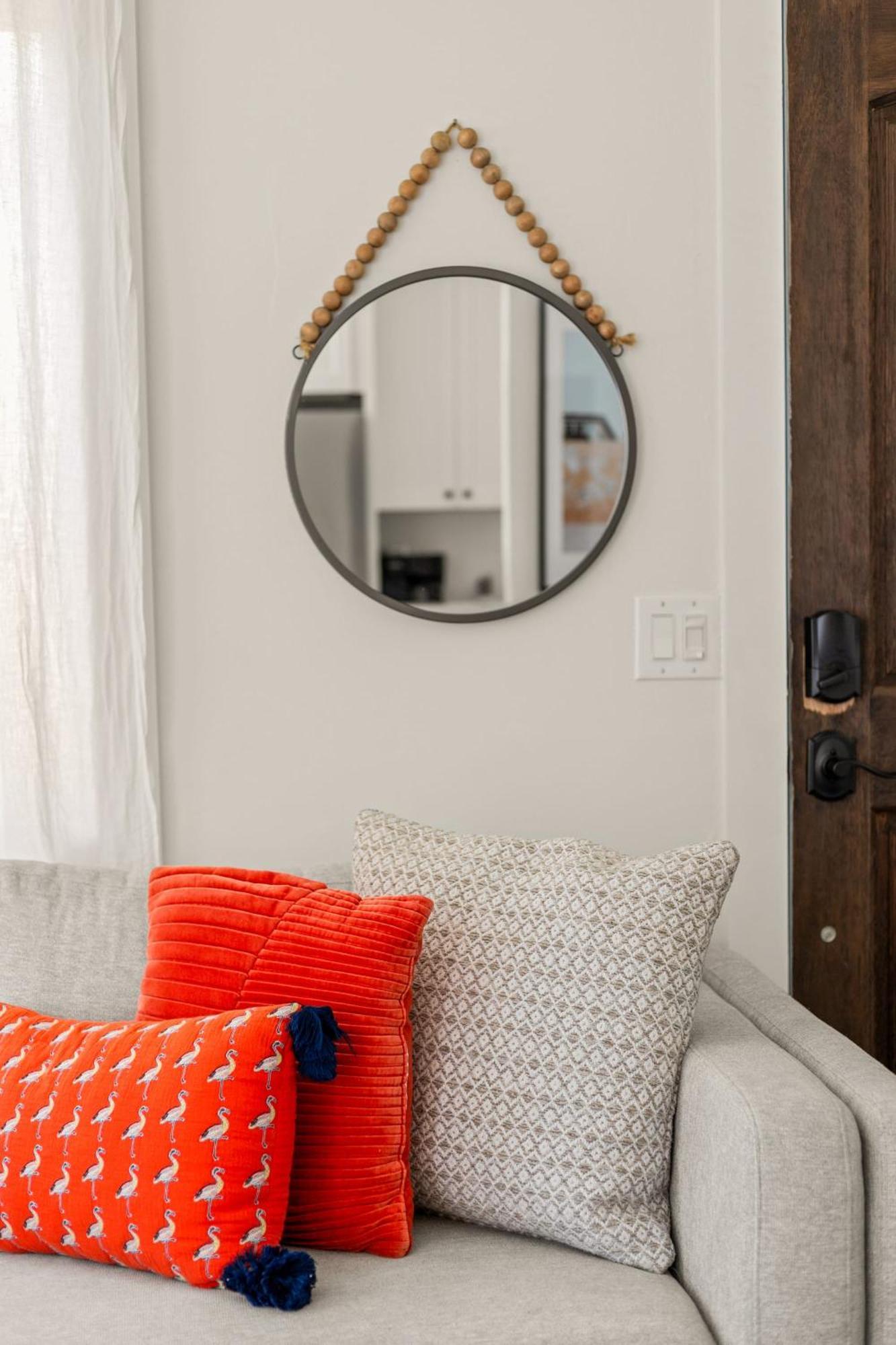 Modern And Cozy In Pb With Patio And Firepit *