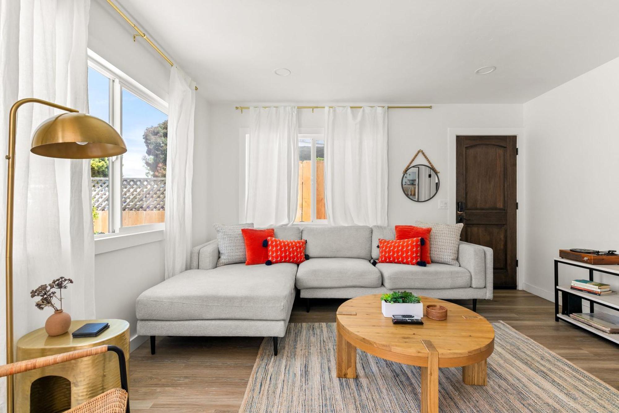 Holiday home Modern And Cozy In Pb With Patio And Firepit