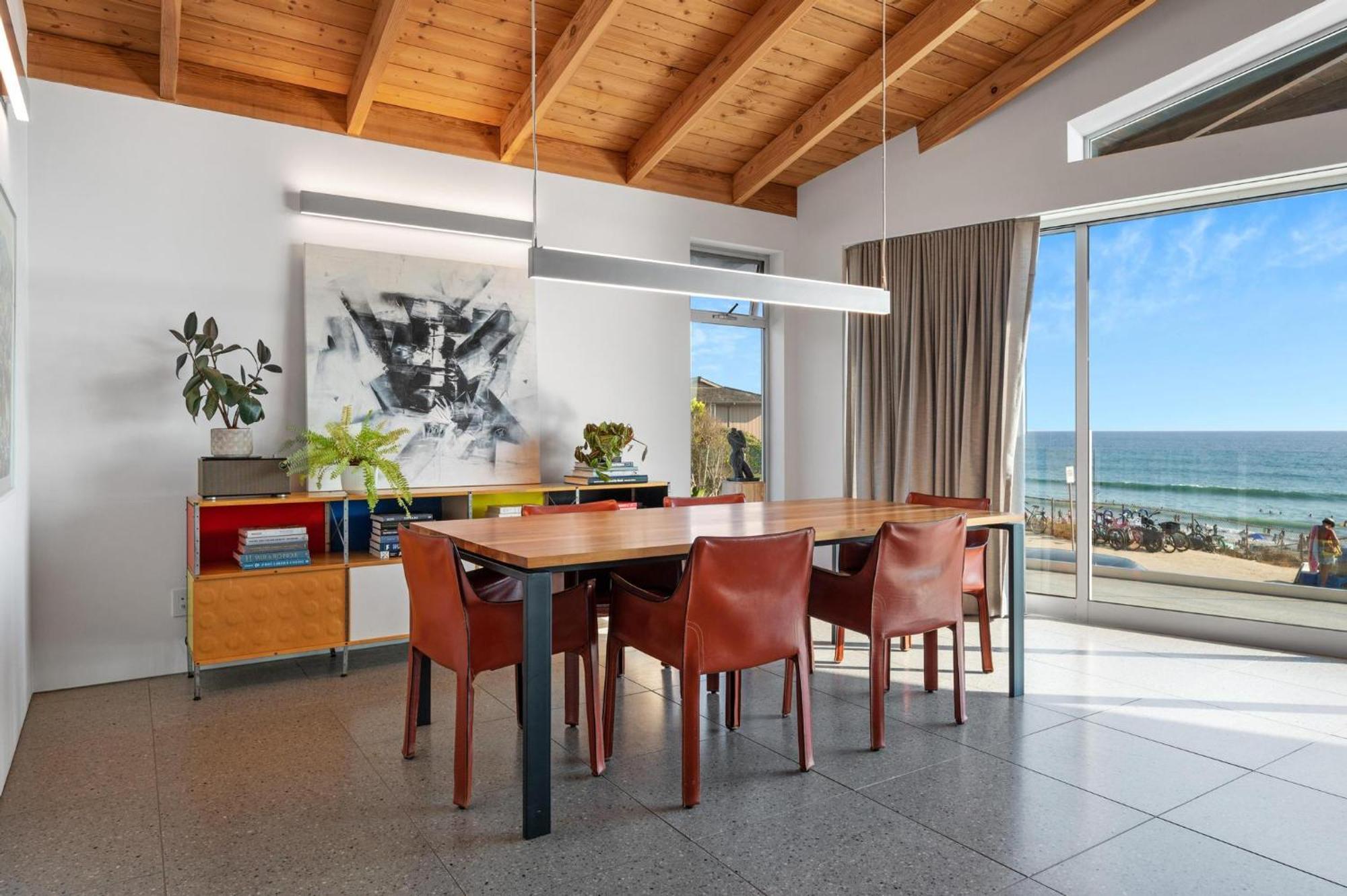 Holiday home B5407 Beachfront Modern *