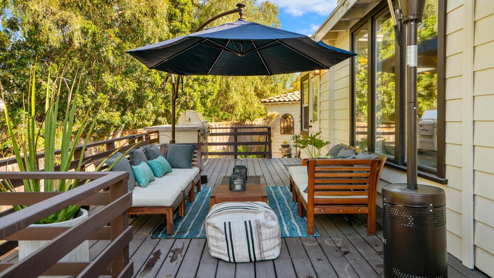 Chic Kensington - Hot Tub & Canyon Views