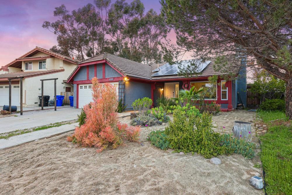 Canyon Breeze - Private With Hot Tub & Views *