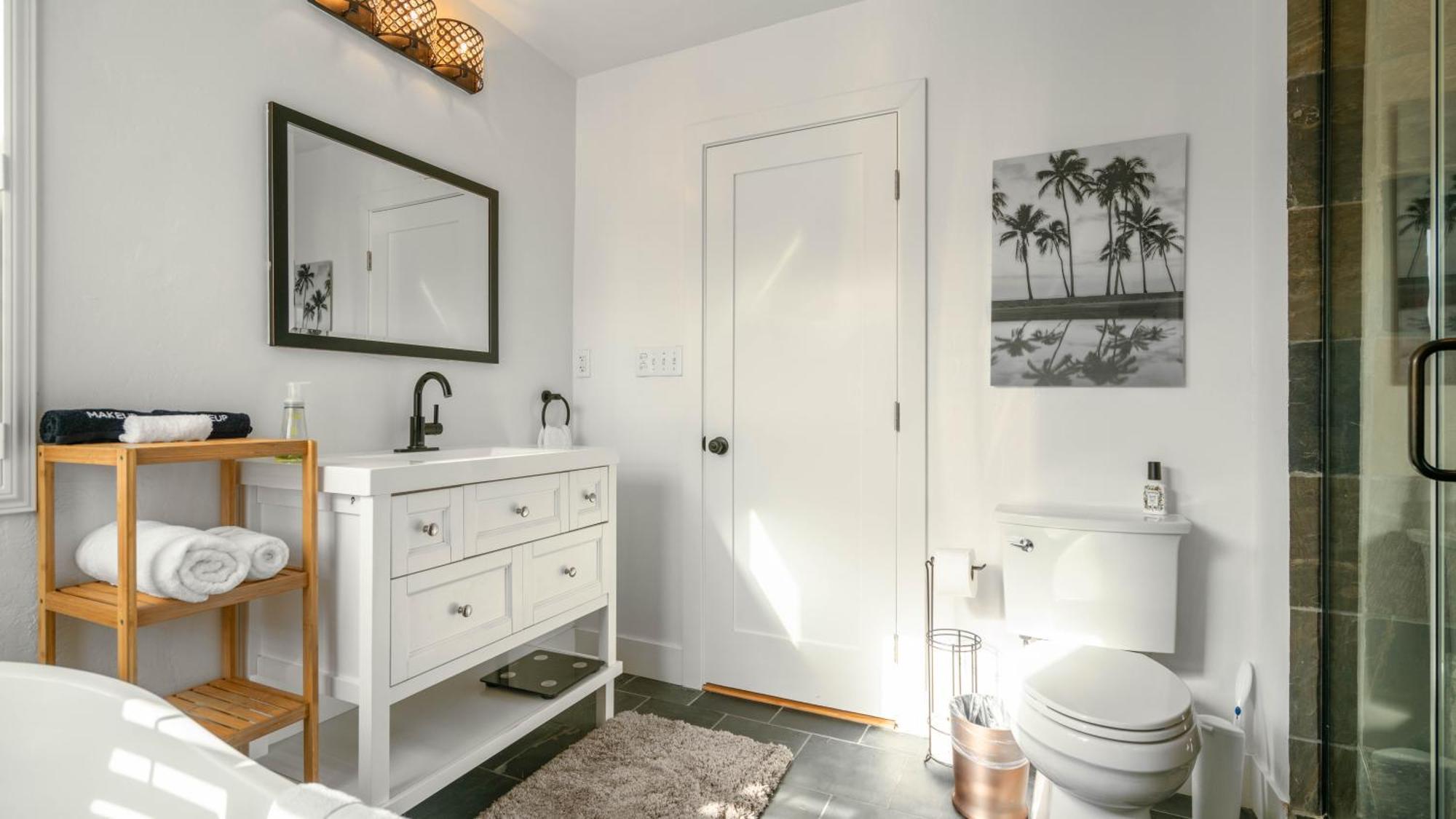 Chic Kensington - Hot Tub & Canyon Views Holiday home San Diego