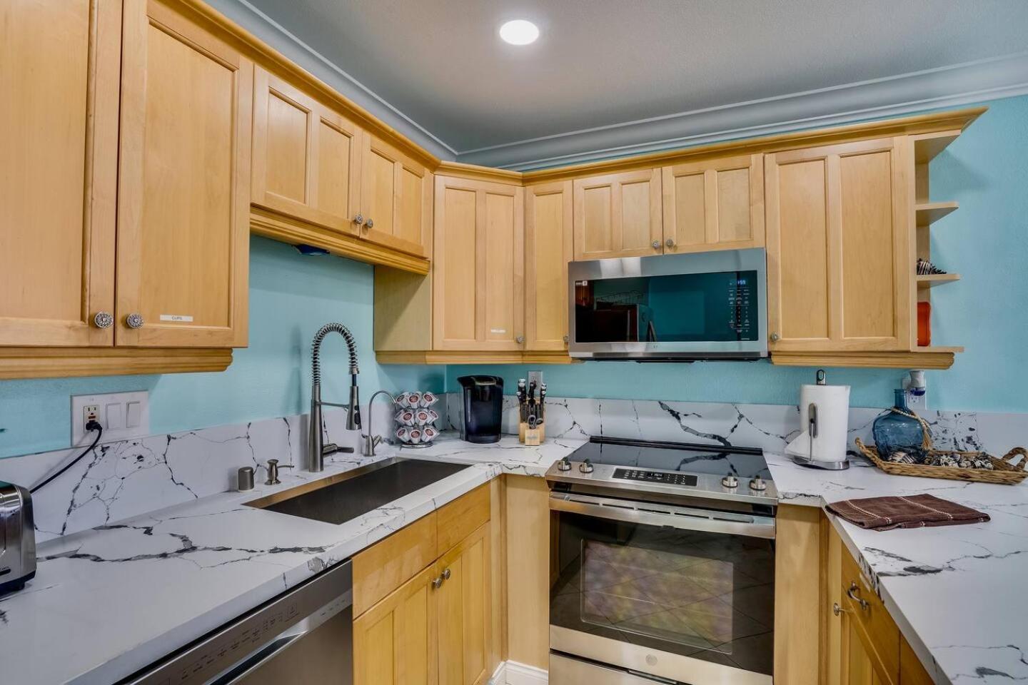 Holiday home Front Paradise - Entire Condo- Crystal Pier *