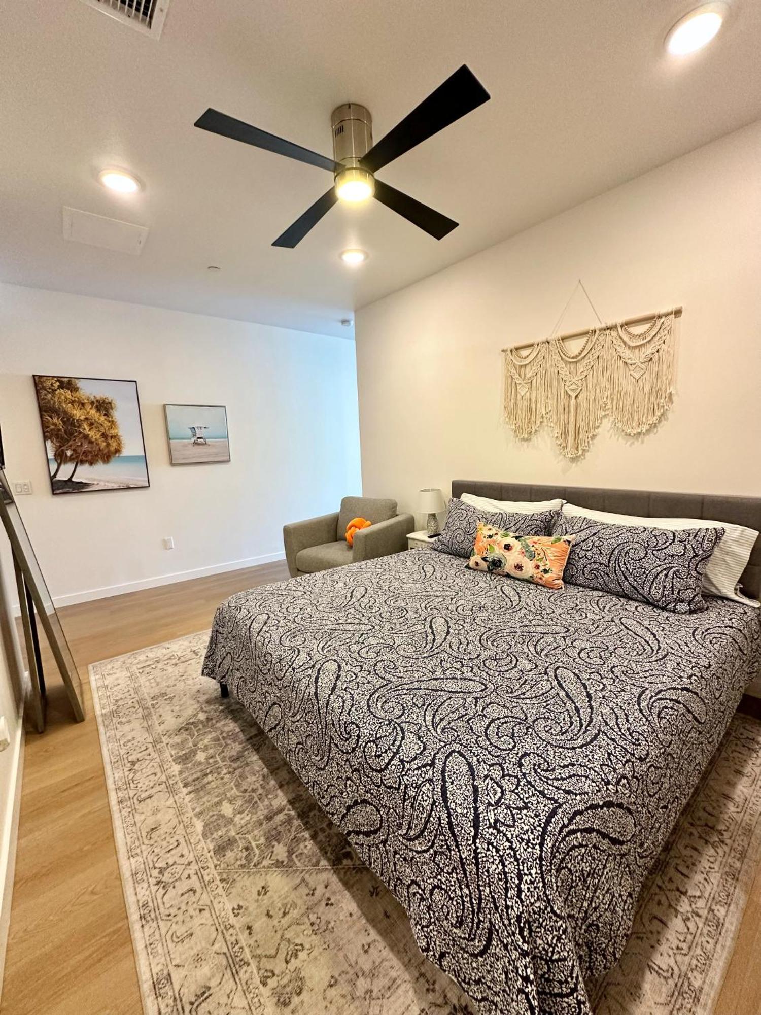 Apartment Nimitz Crossing Luxury Residences *