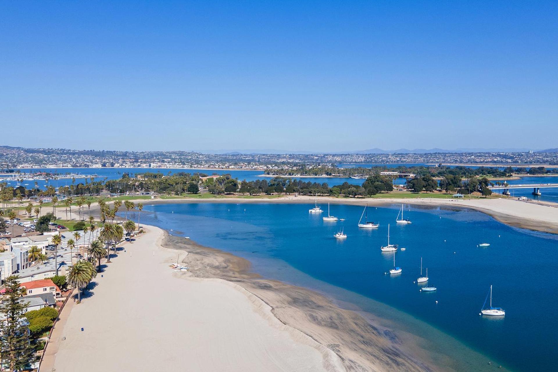 Bayfront Steps To The - Ultimate Coastal Living * San Diego