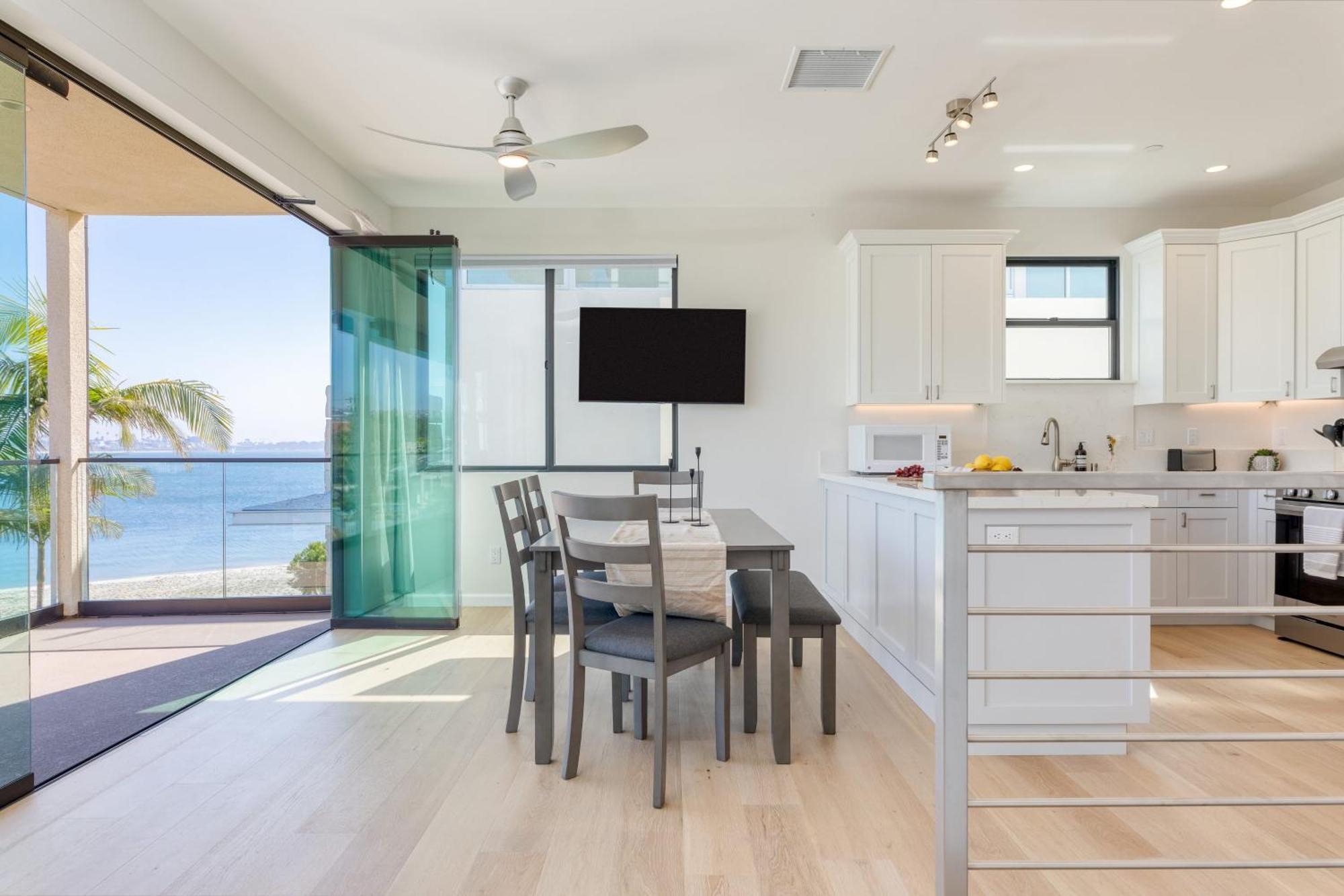 Catamaran By Avantstay 50ft To Beach Views San Diego