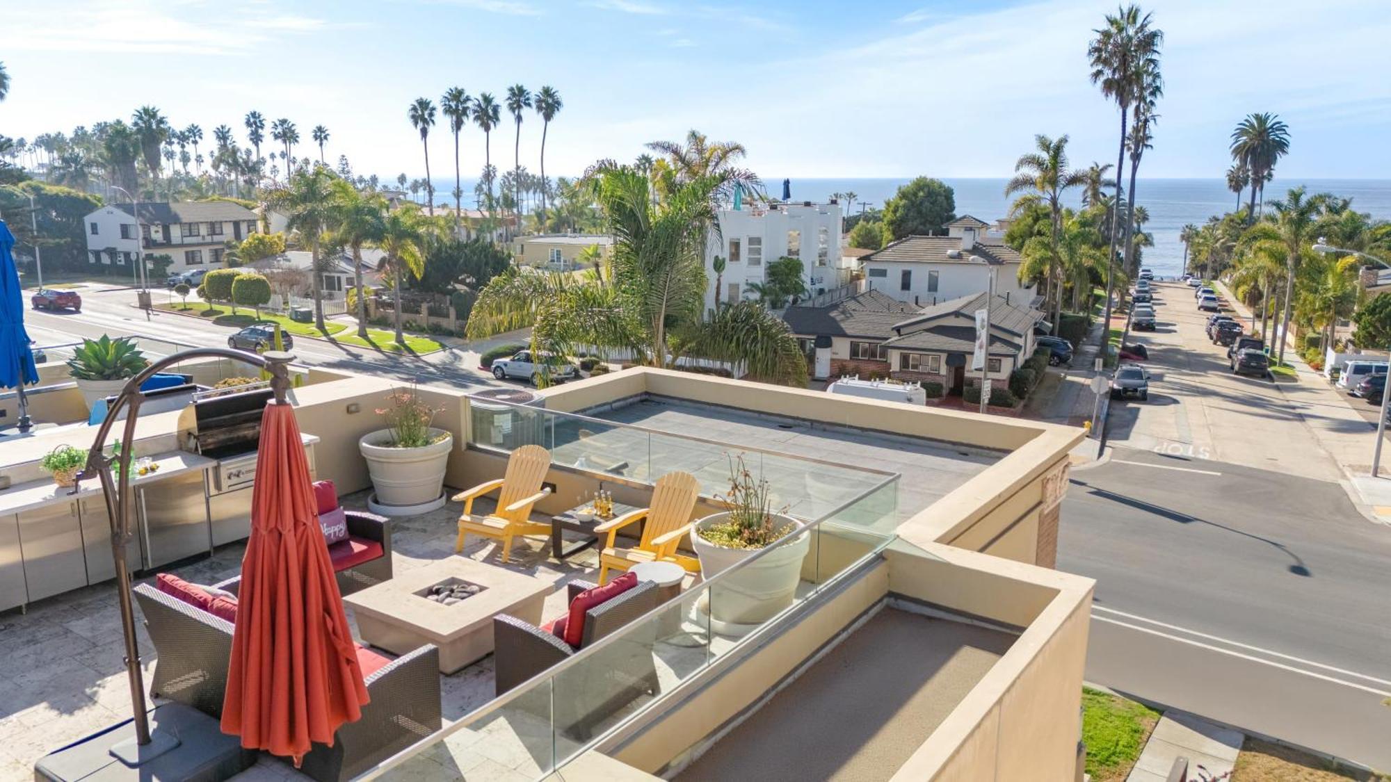 Сasa de vacaciones Windansea By Avantstay Private Rooftop Patio 2 Blocks To Town