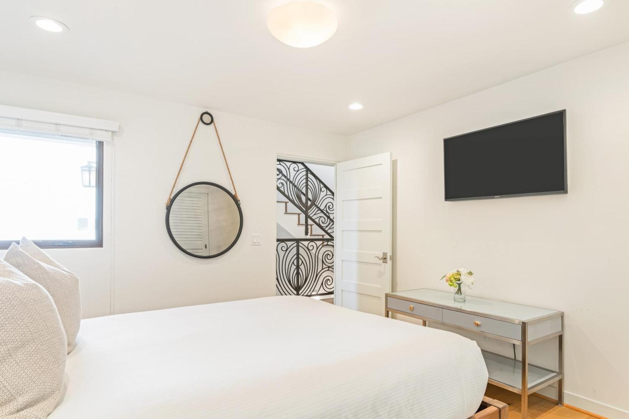 Сasa de vacaciones Windansea By Avantstay Private Rooftop Patio 2 Blocks To Town *