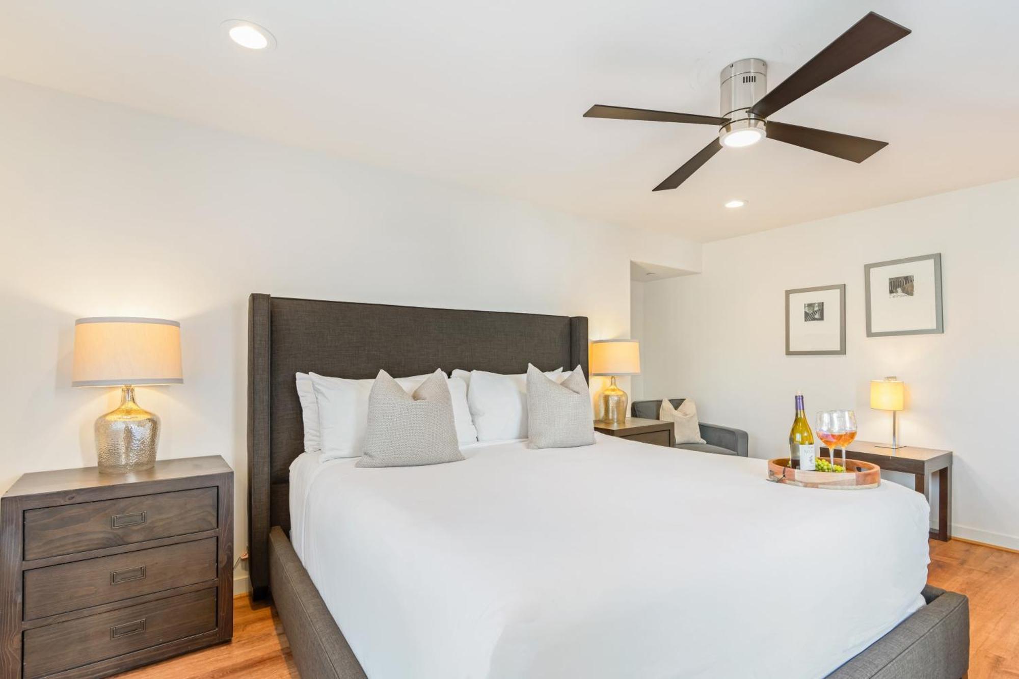 Сasa de vacaciones Windansea By Avantstay Private Rooftop Patio 2 Blocks To Town