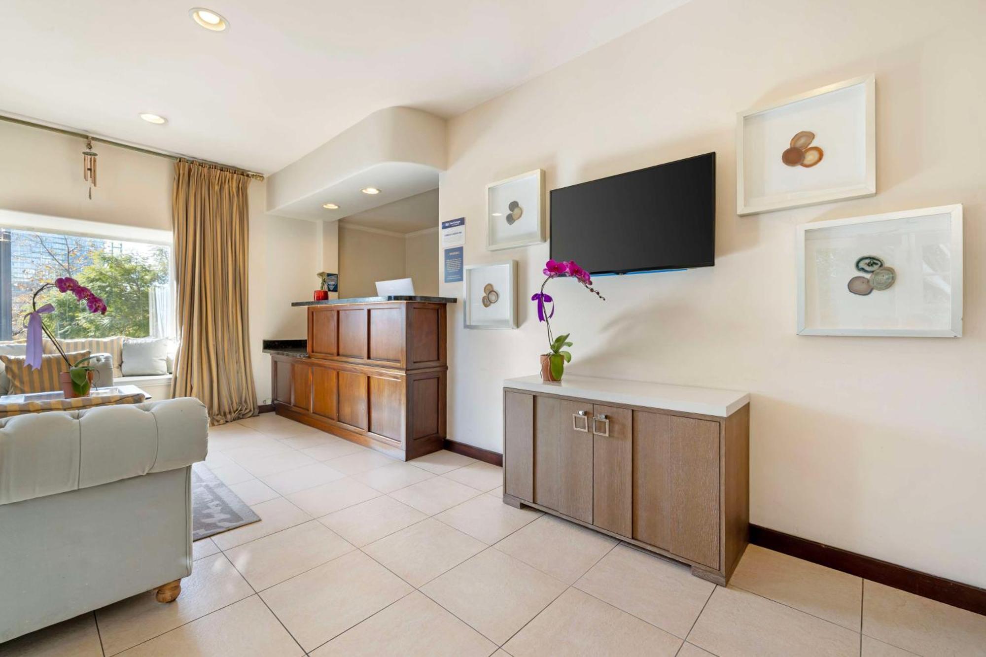 Western Cabrillo Garden 3*
