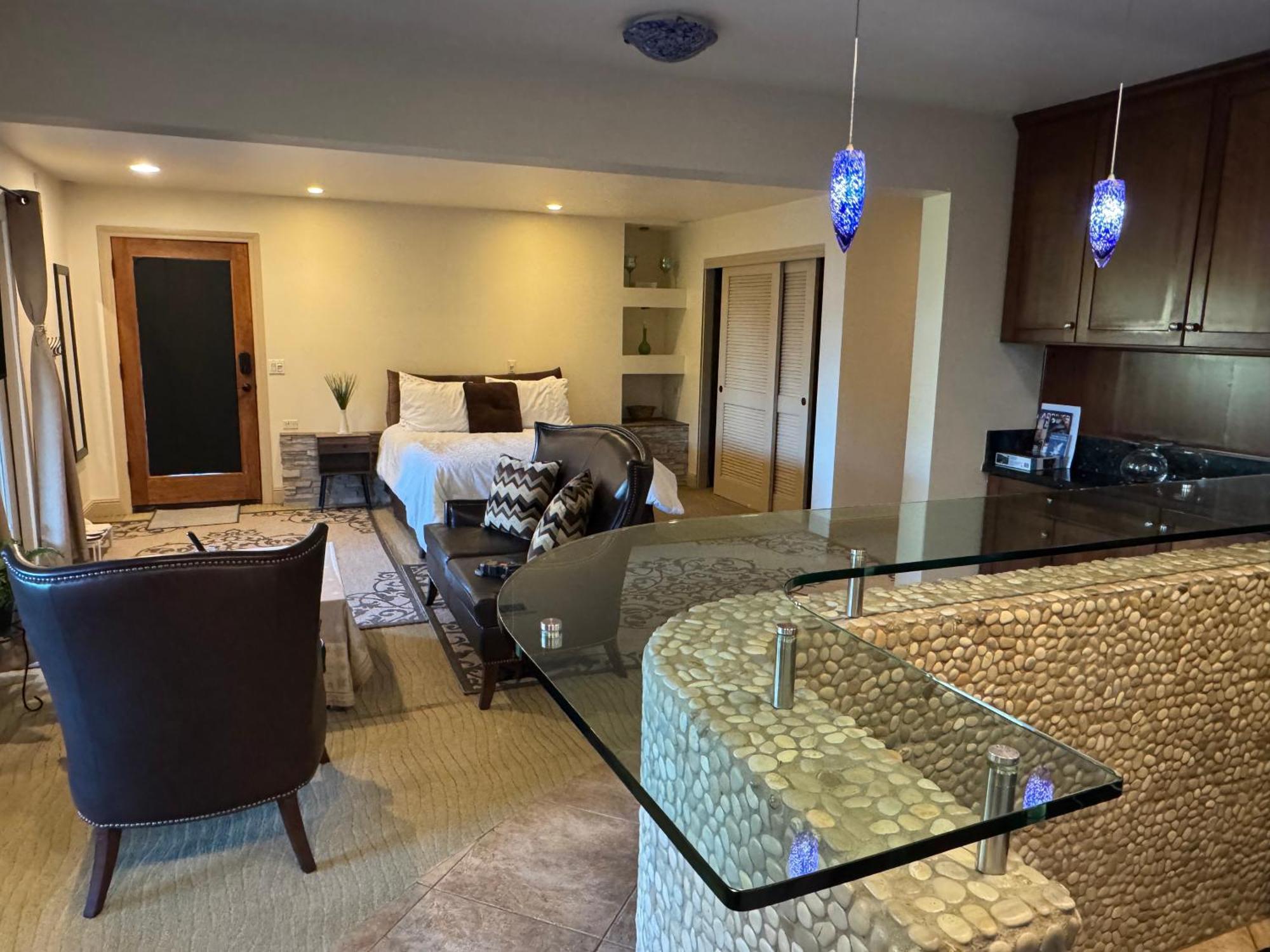 In Coastal Del Mar, California Apartment San Diego