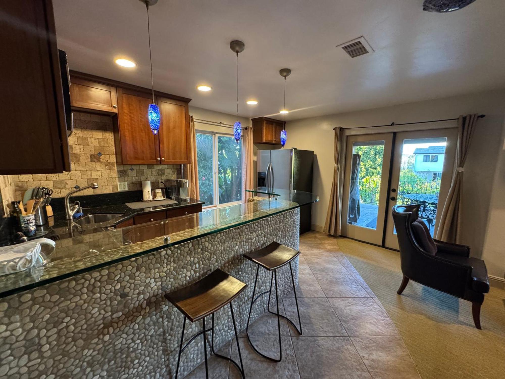 Apartment In Coastal Del Mar, California San Diego