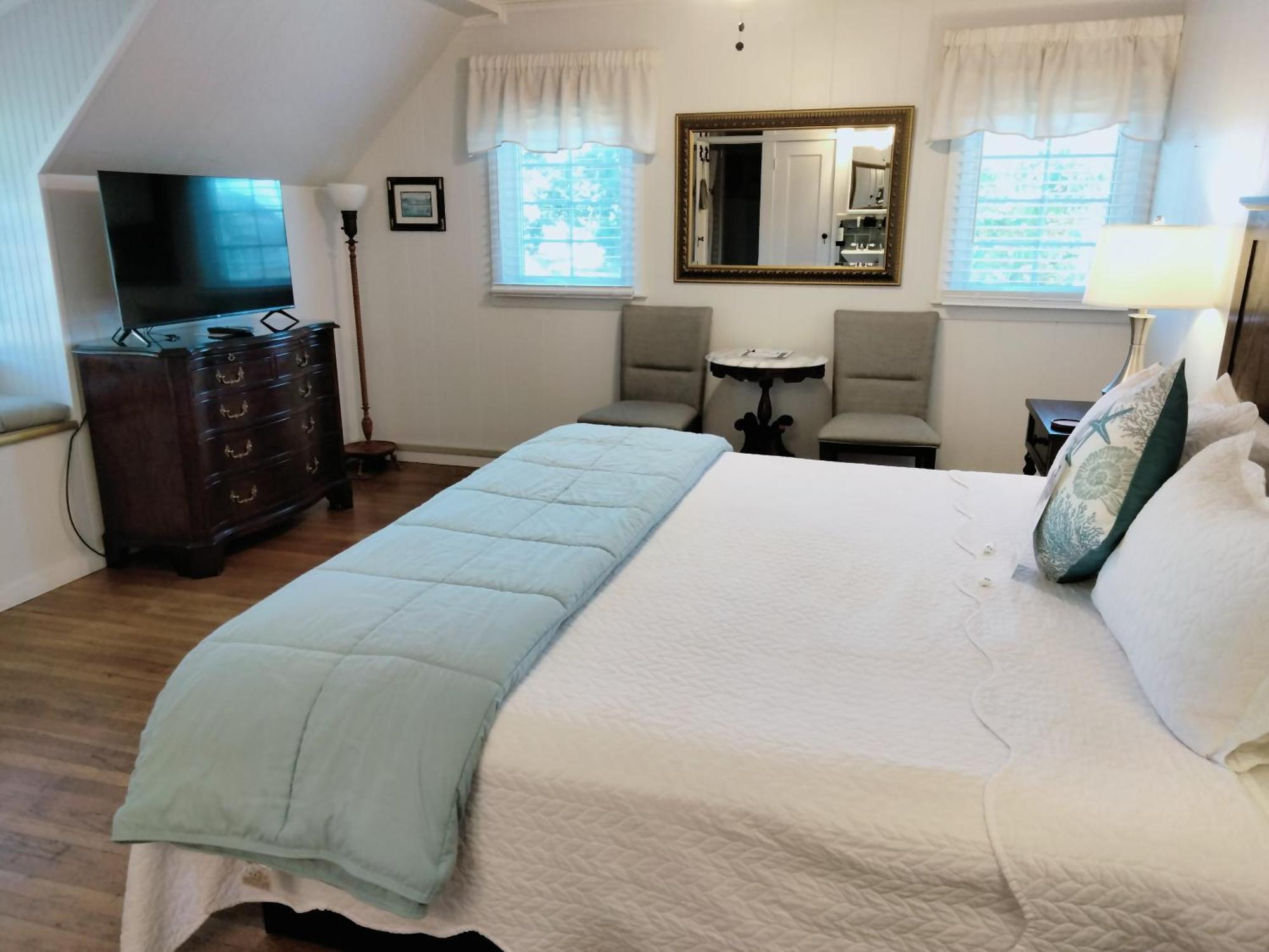 Lodge Cherokee San Diego