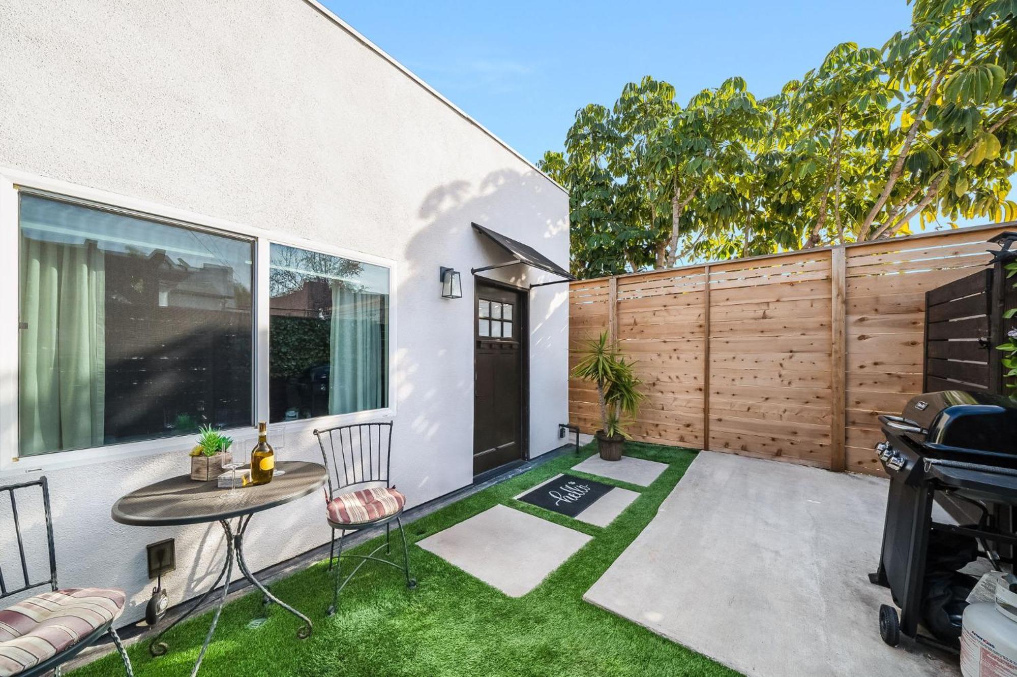 Navigate Laid-back Kensington San Diego