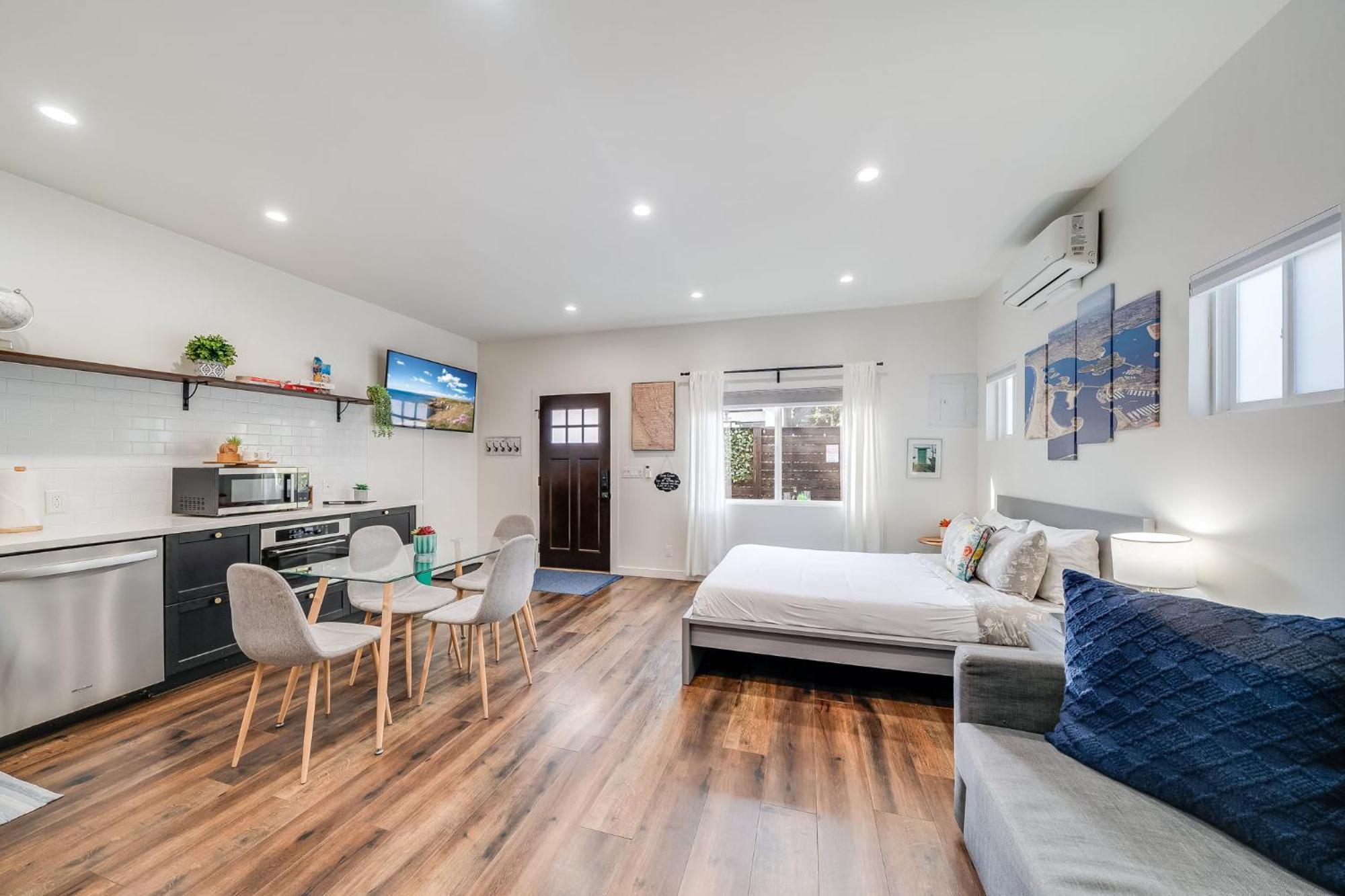 Navigate Laid-back Kensington *