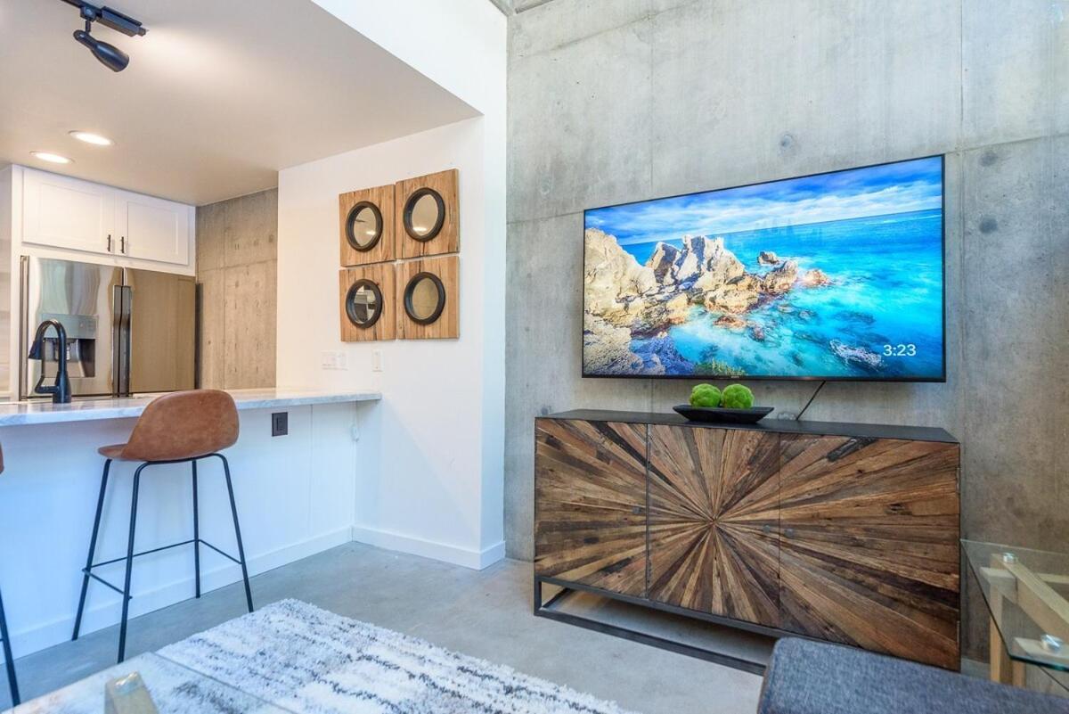 King Size Luxury Loft Petco-park-downtown Sd Apartment San Diego