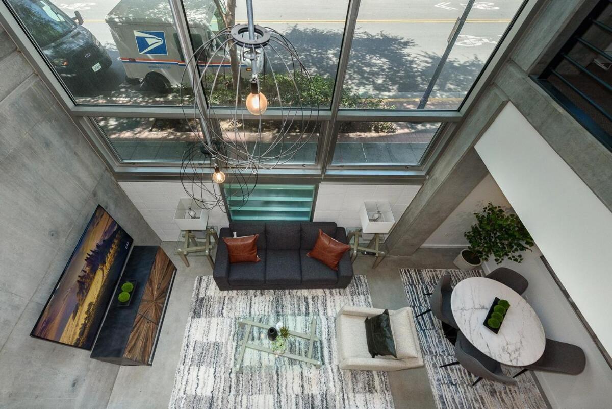 Apartment King Size Luxury Loft Petco-park-downtown Sd San Diego