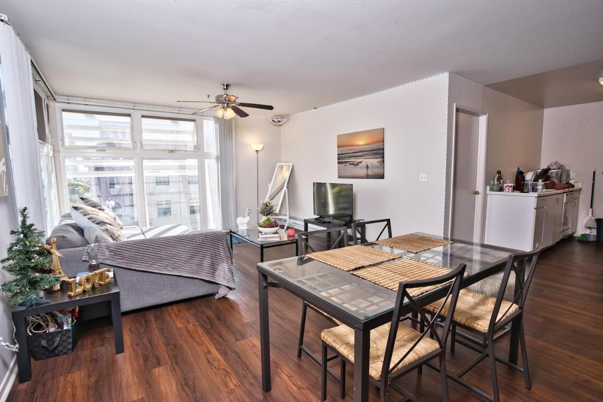 Sunset Loft By Convention Centre Apartment