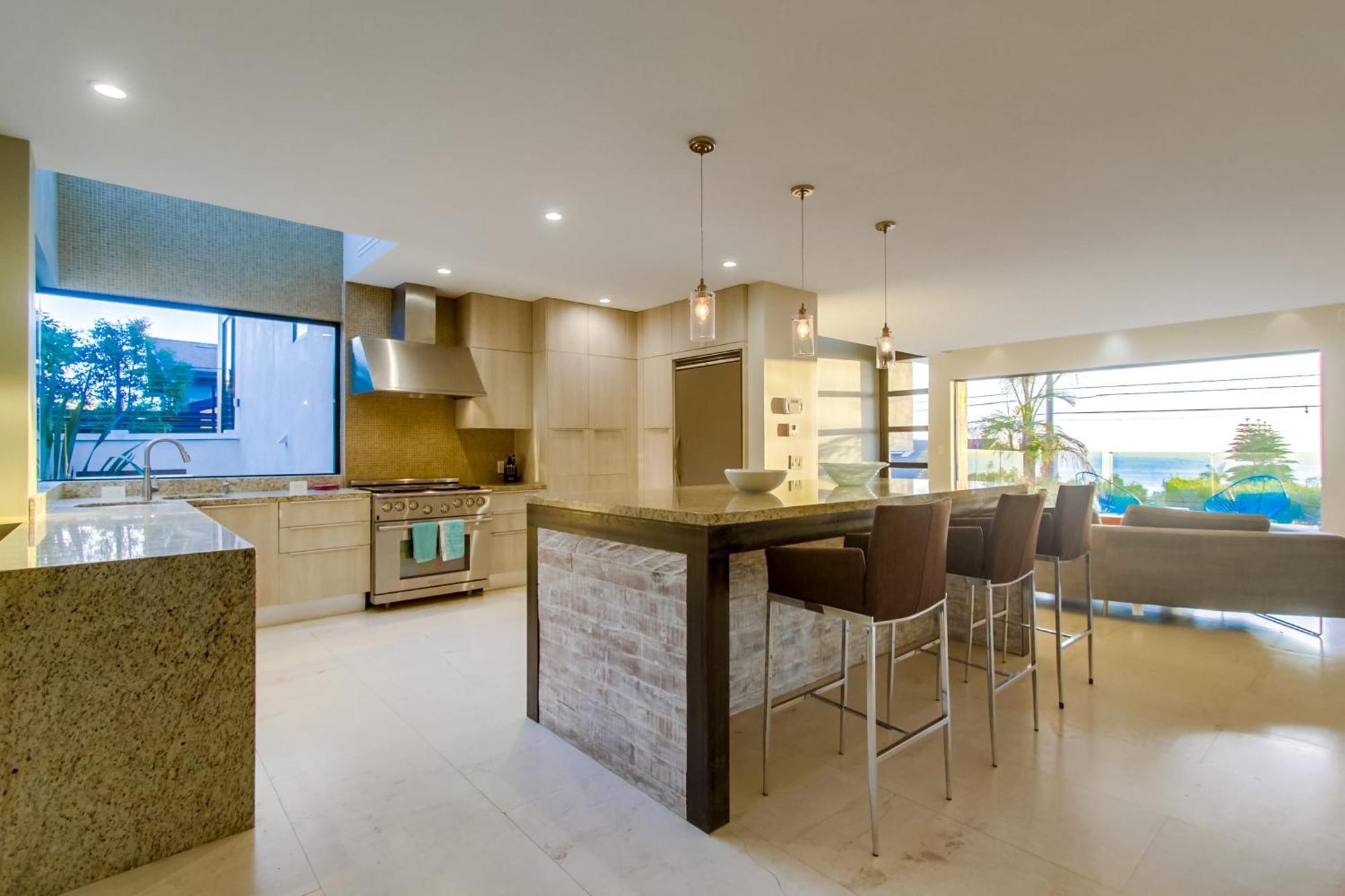 C823 - Cornish Estate Holiday home *