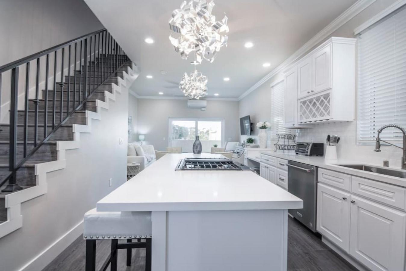 4048 Stylish In Hillcrest Mission Hills * San Diego