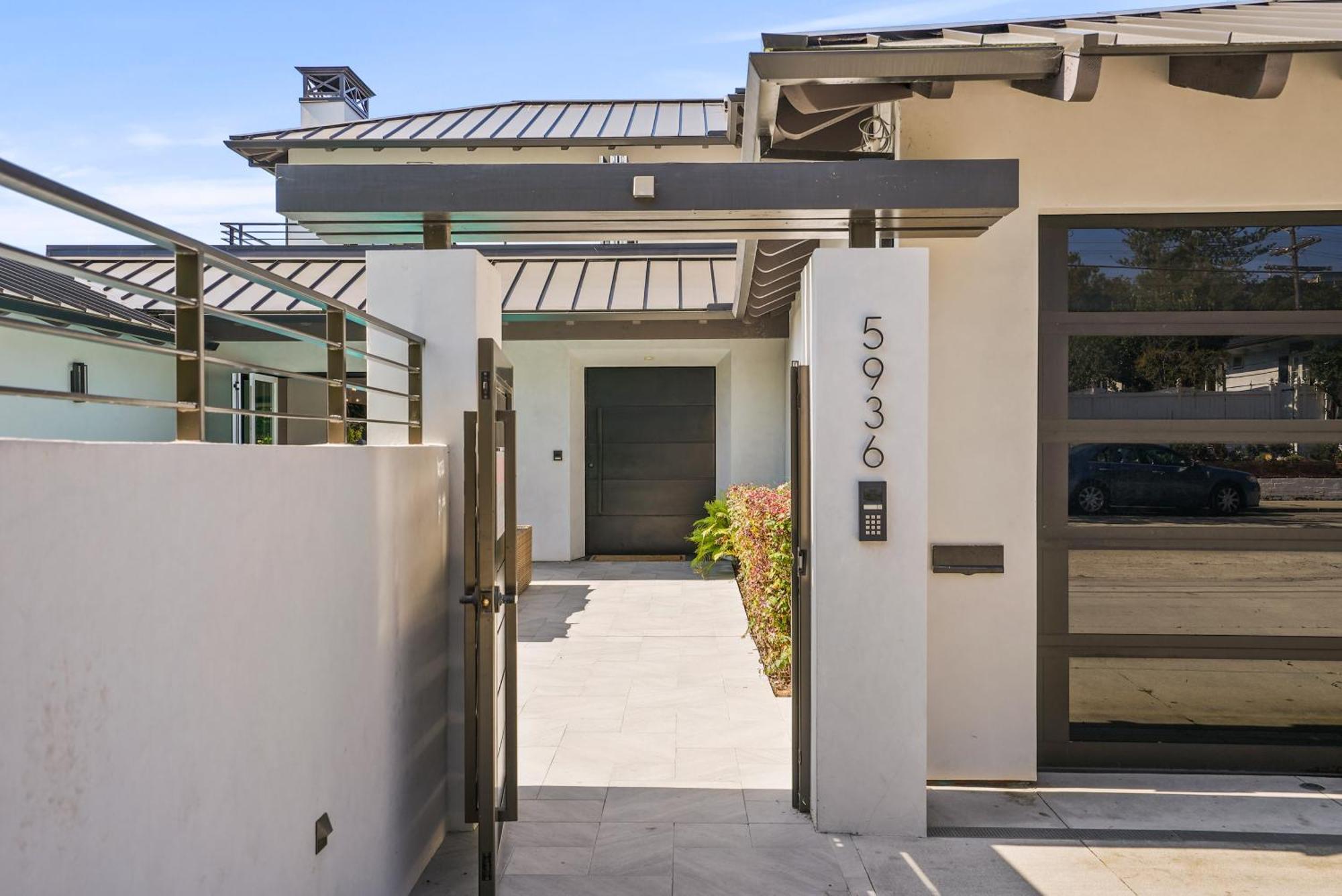 Bird Rock Gem Holiday home *