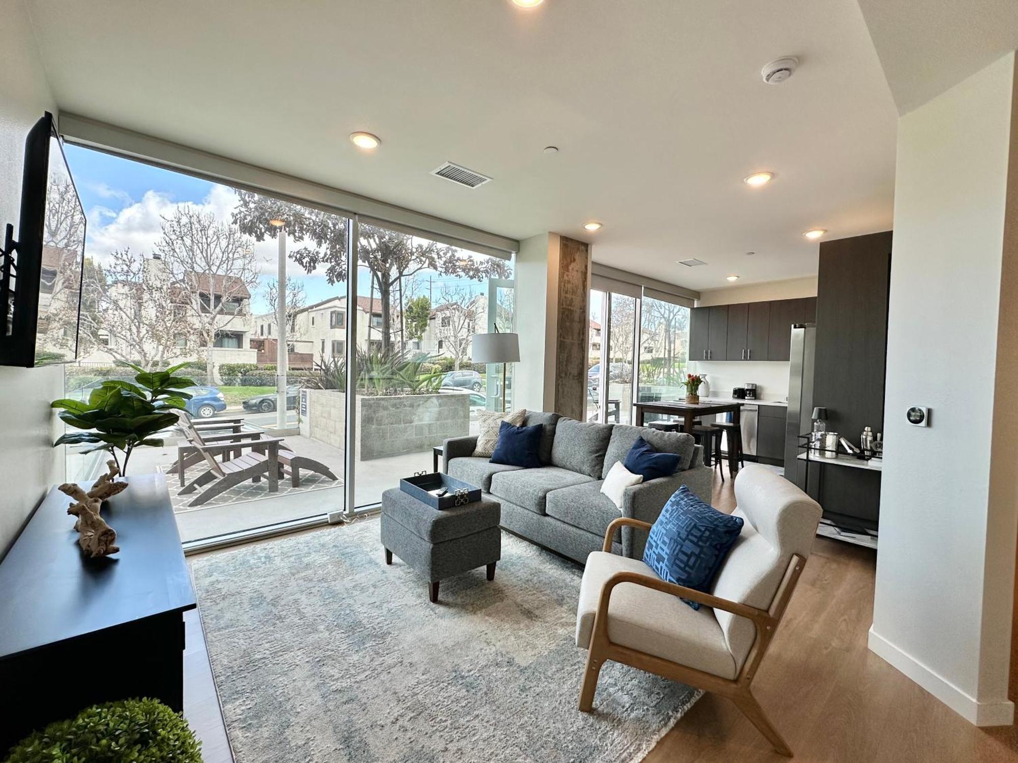 Apartment Nimitz Crossing Luxury Residences