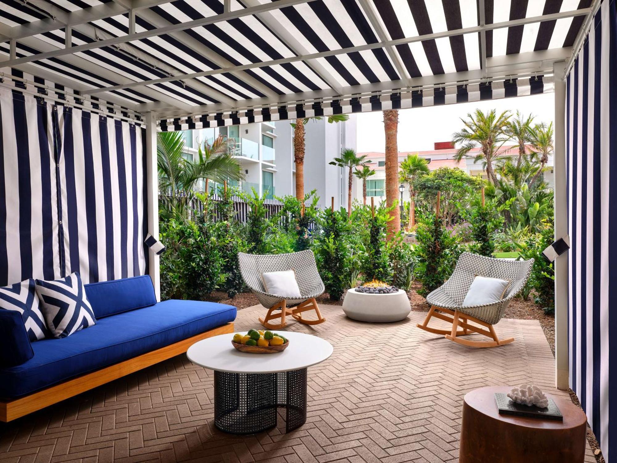 Del Coronado, Curio Collection By Hilton Resort San Diego