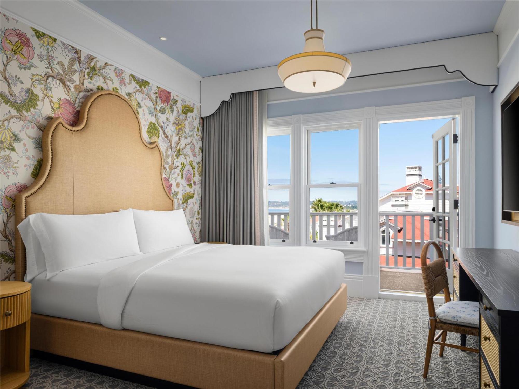 Del Coronado, Curio Collection By Hilton Resort San Diego