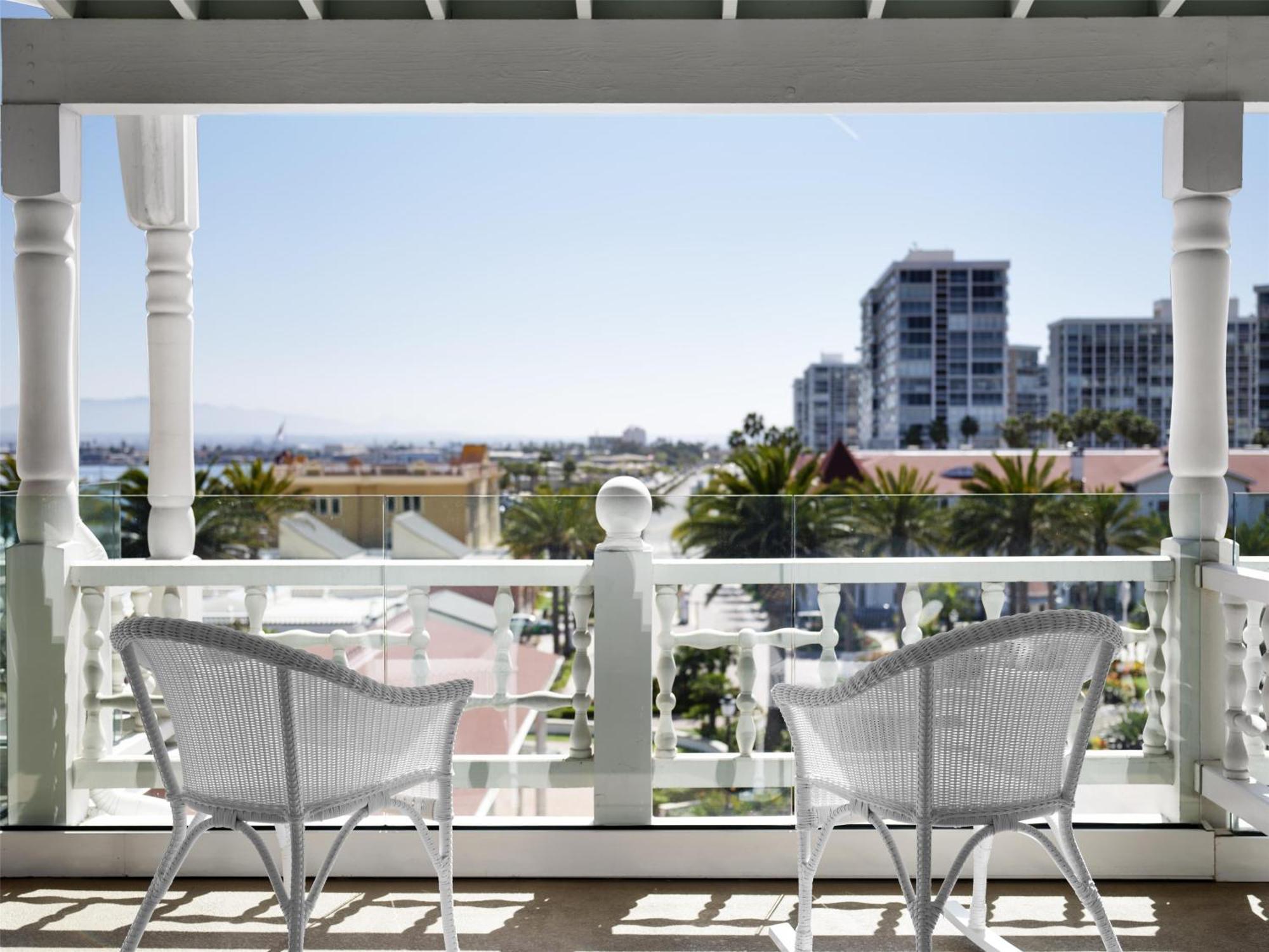 Del Coronado, Curio Collection By Hilton 4*