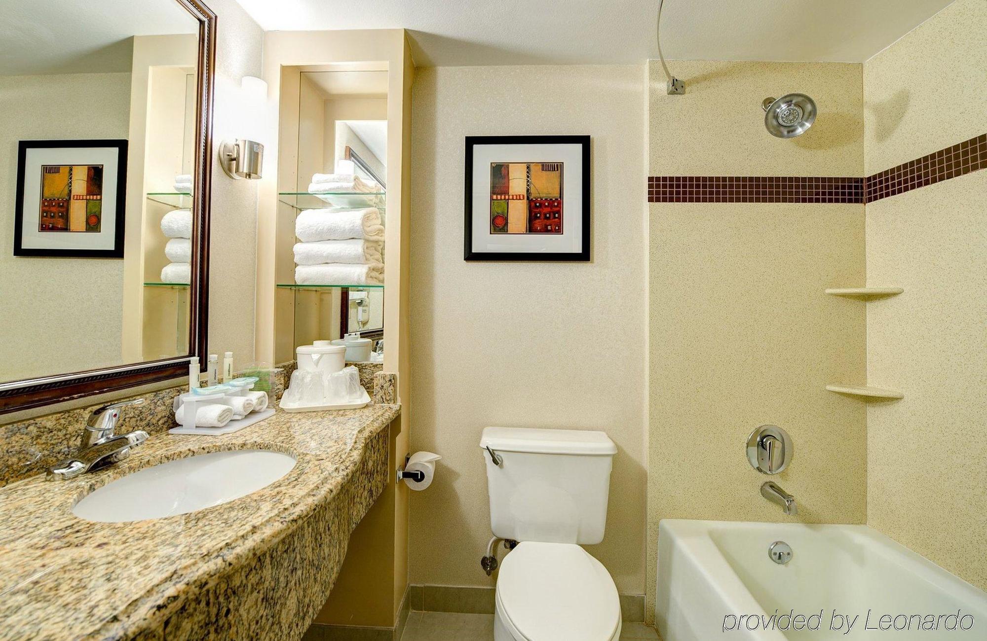 Express - Rancho Bernardo, An Ihg San Diego