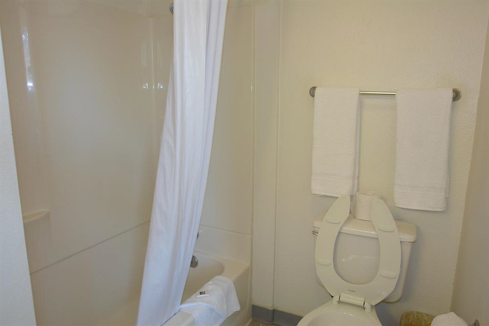 Hotel 6-san Diego, Ca - Downtown San Diego