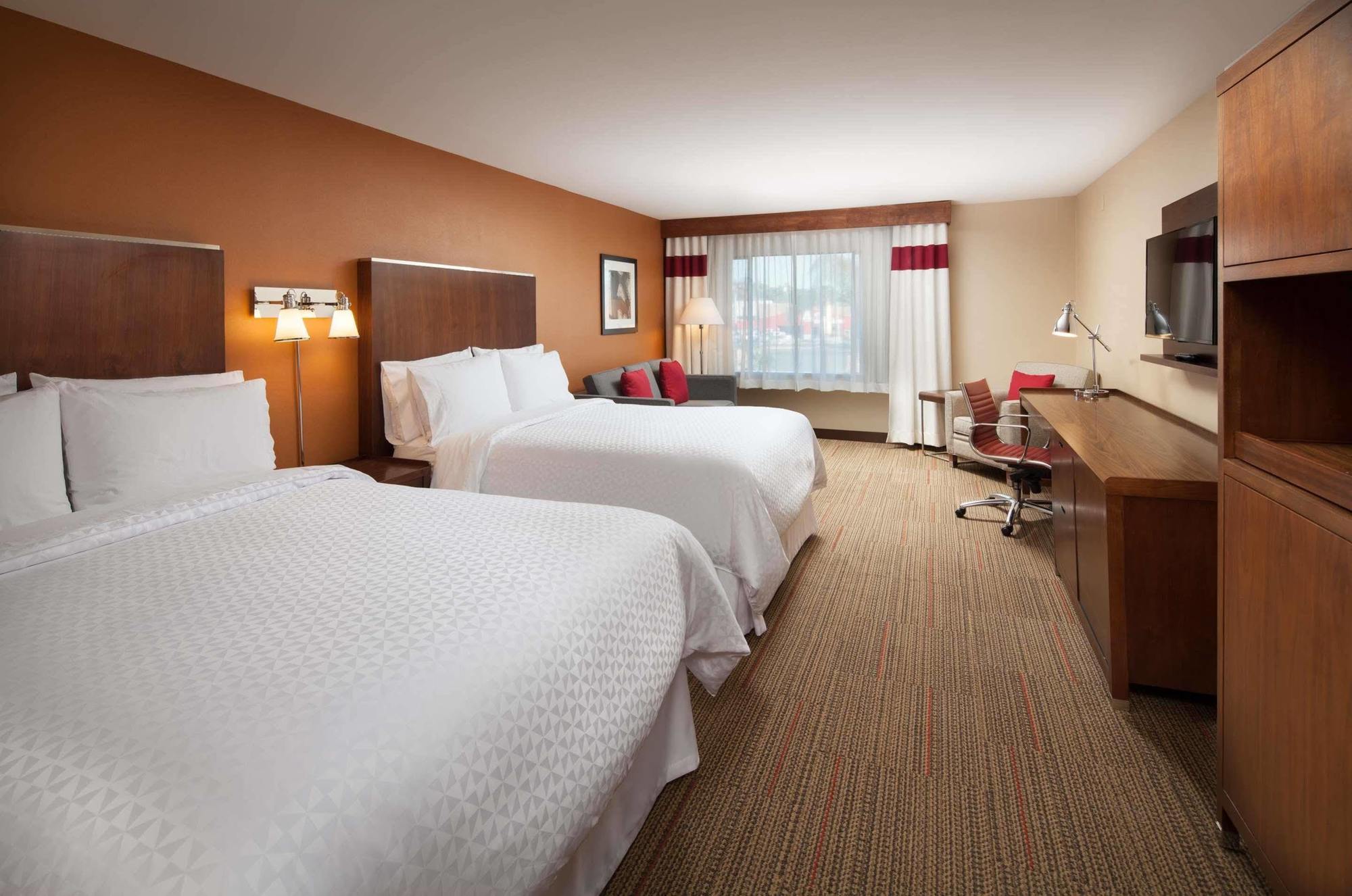 Four Points By Sheraton - Sea World Hotel