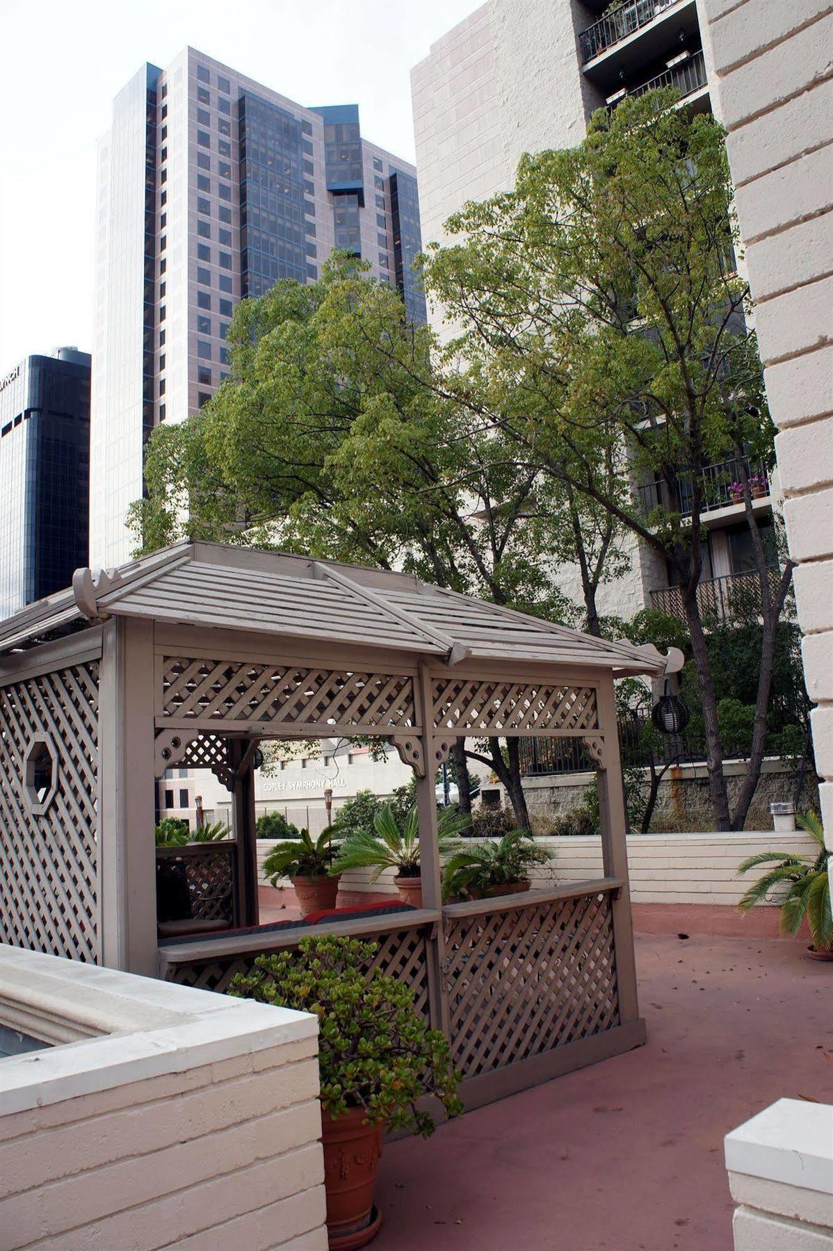 Hotel Western Cabrillo Garden 3*