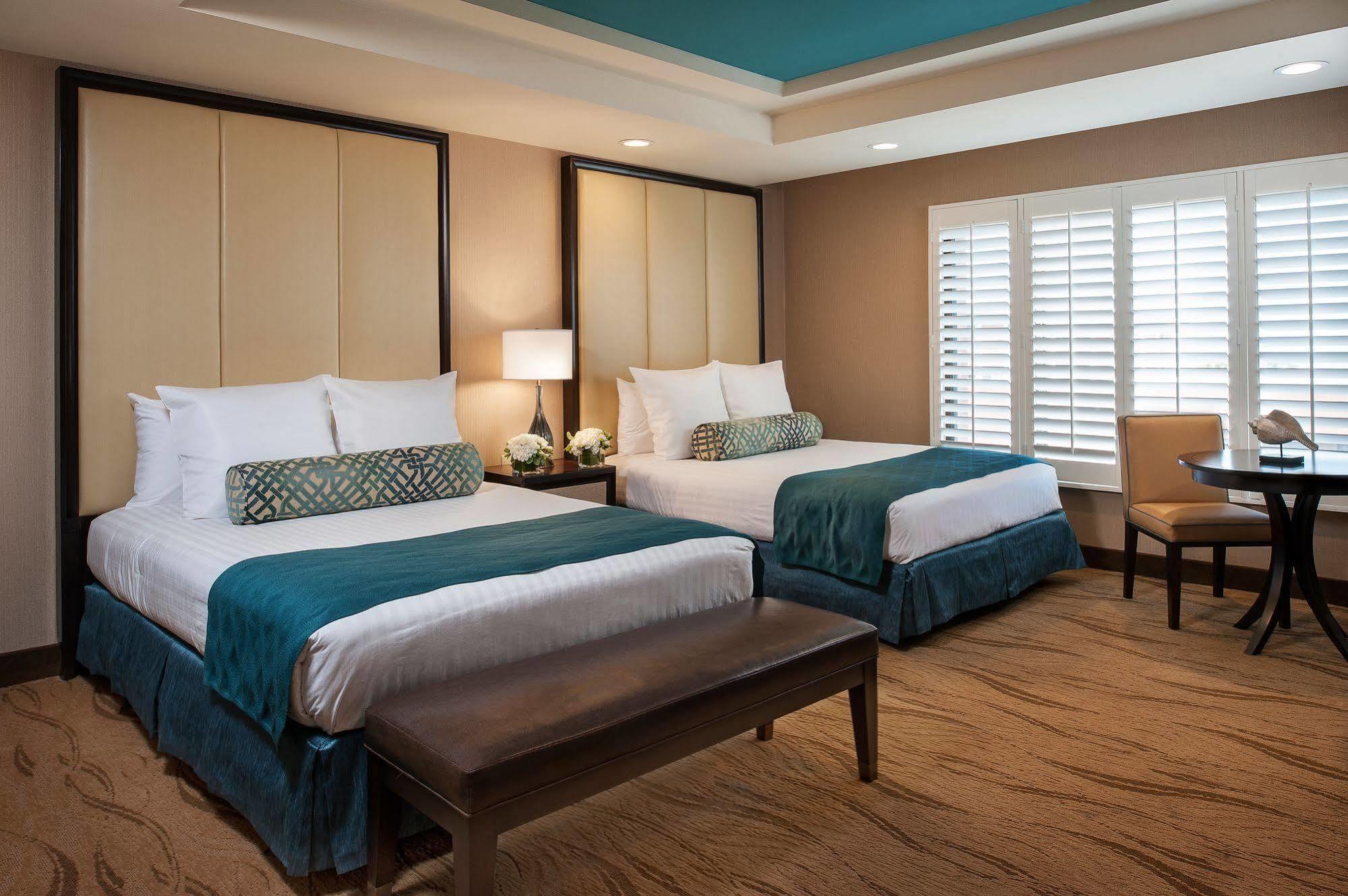 Empress La Jolla Hotel