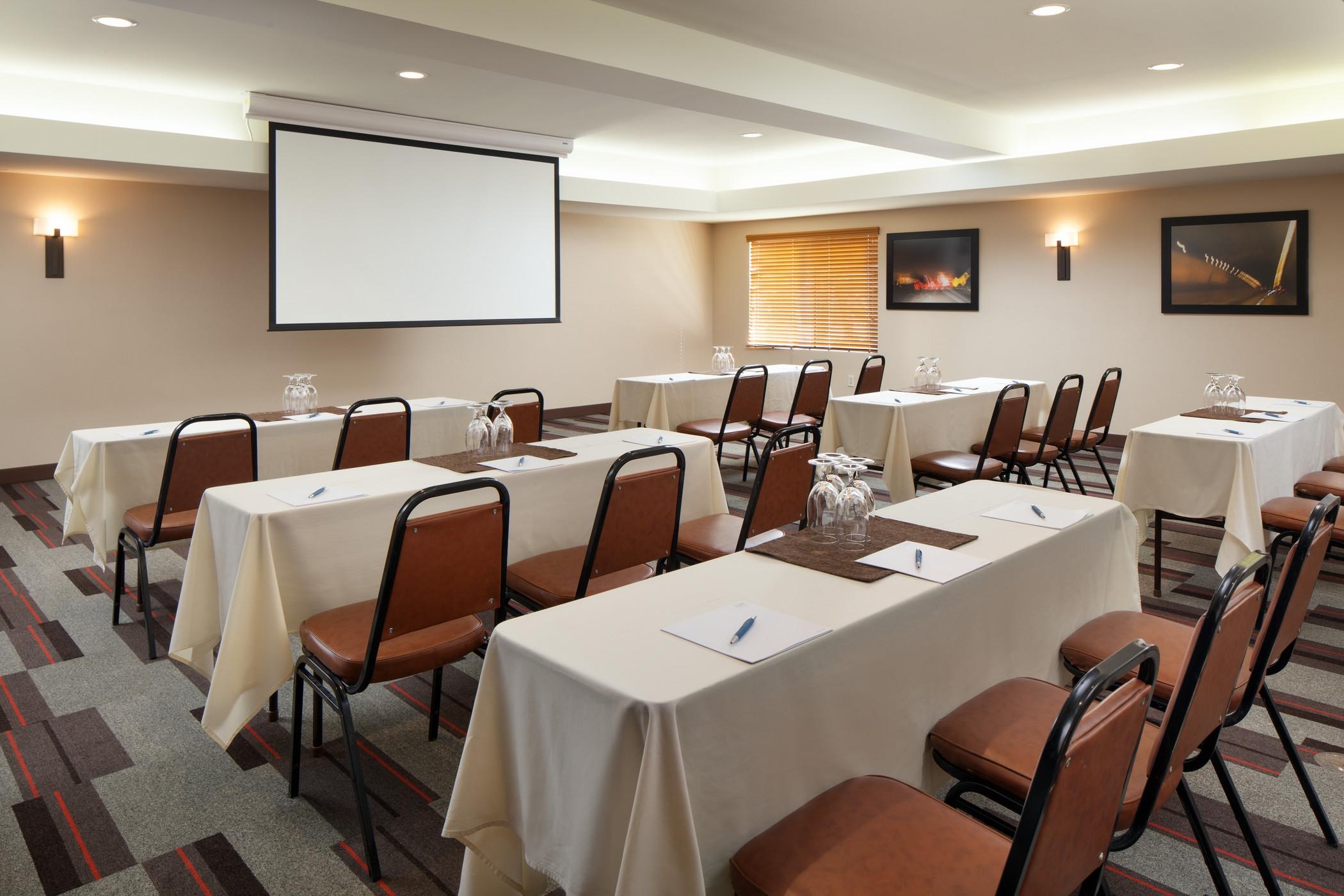 Four Points By Sheraton - Sea World Hotel San Diego